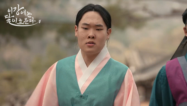 7d61bff8a63845527b6df4889ab64793_1763094