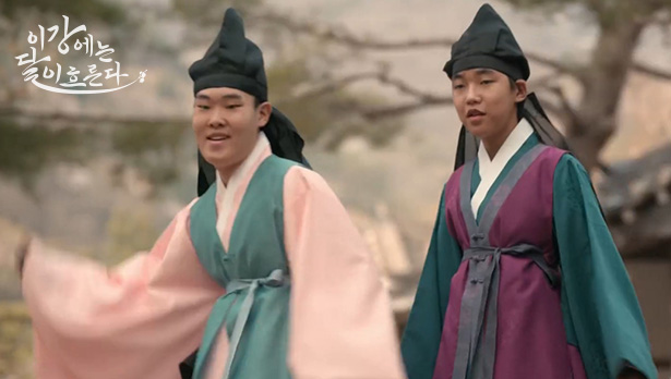 7d61bff8a63845527b6df4889ab64793_1763094